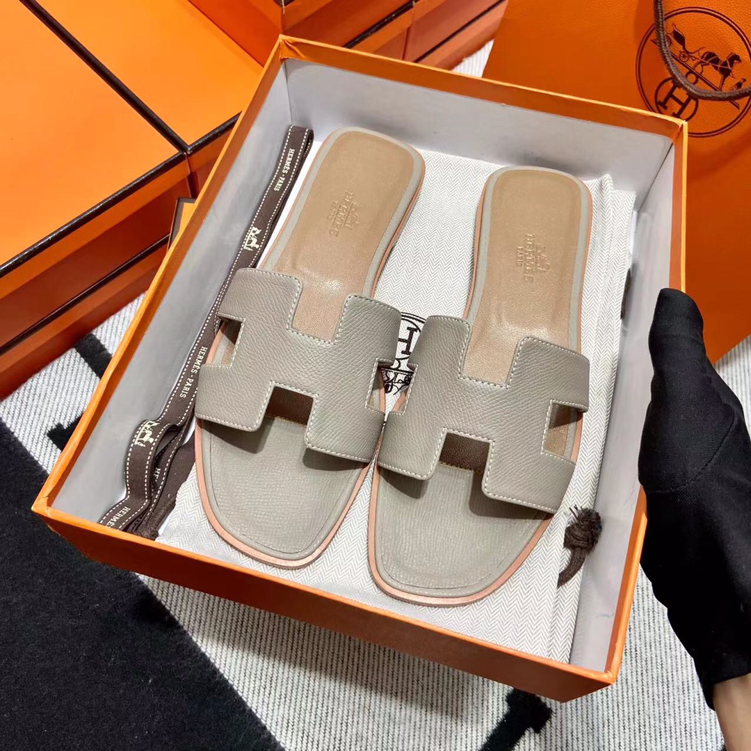 에르메스 올수공 오란 슬리퍼 샌들 앱송 131